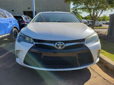 2017 Toyota Camry - Photo 2