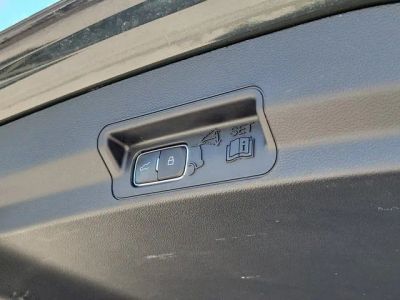 2023 Ford Explorer — photo 11 view