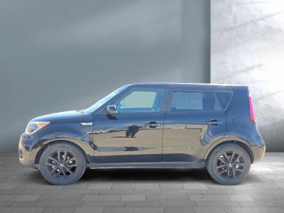 2019 Kia Soul — rear three-quarter view