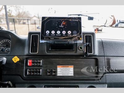 2026 Dynamax DynaQuest XL - Photo 12