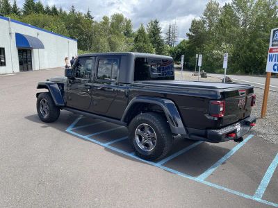 2020 Jeep Gladiator — rear three-quarter view