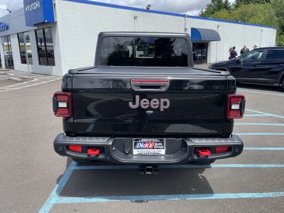 2020 Jeep Gladiator — interior view