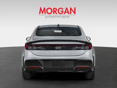 2026 Hyundai SONATA HYBRID — photo 8 view