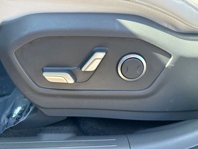 2025 Hyundai Santa Fe — photo 14 view