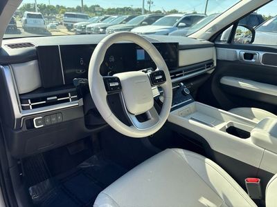 2025 Hyundai Santa Fe — photo 13 view