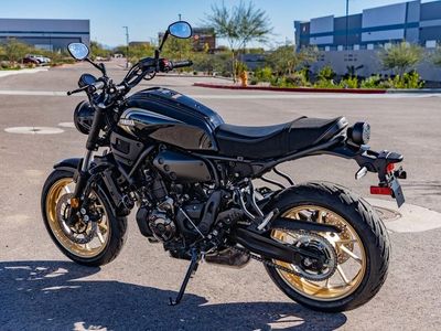 2025 Yamaha XSR700 - Photo 4
