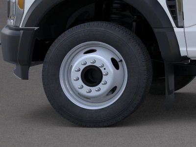 2025 Ford Chassis Cab - Photo 19