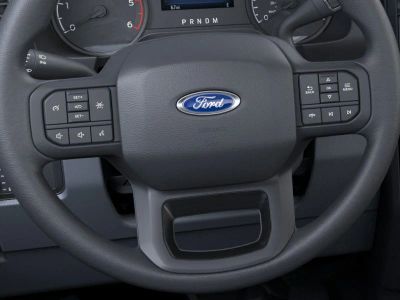 2025 Ford Chassis Cab - Photo 12