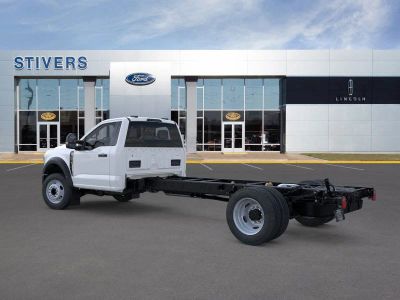 2025 Ford Chassis Cab - Photo 5