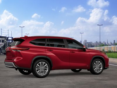 2026 Toyota Highlander Hybrid - Photo 13