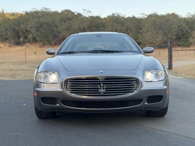 2005 Maserati Quattroporte — interior view