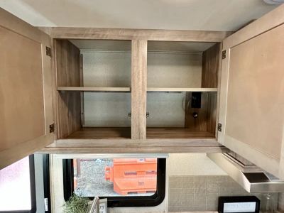 2019 Entegra Odyssey 26D — photo 25 view