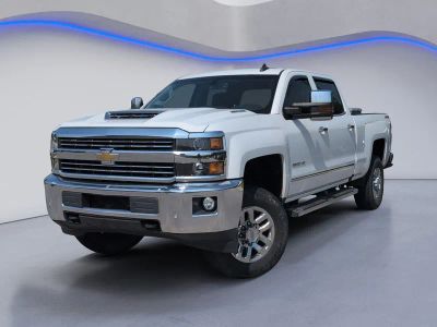 2017 Chevrolet Silverado 3500HD — side profile view