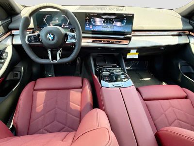 2027 BMW 5 Series — photo 16 view