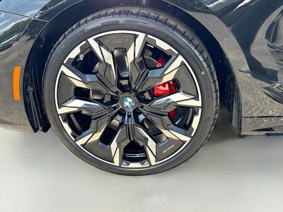 2027 BMW 5 Series — photo 42 view