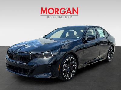 2027 BMW 5 Series — photo 7 view