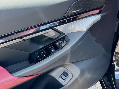 2027 BMW 5 Series — photo 23 view