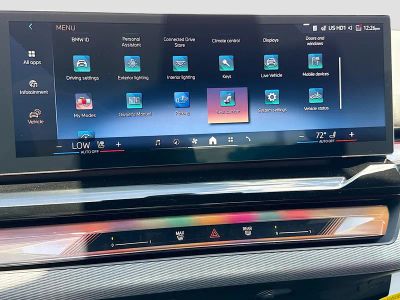 2027 BMW 5 Series — photo 30 view