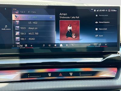 2027 BMW 5 Series — photo 32 view