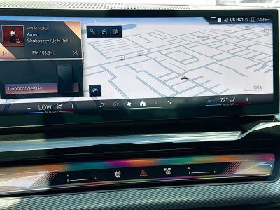 2027 BMW 5 Series — photo 33 view
