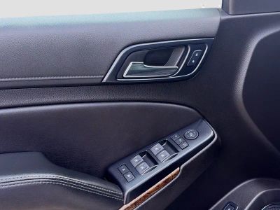 2020 Chevrolet Tahoe — photo 14 view