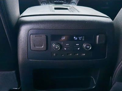 2020 Chevrolet Tahoe — photo 21 view