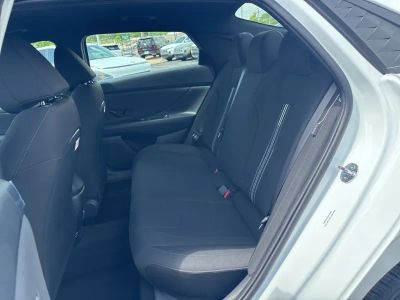 2026 Hyundai Elantra - Photo 16