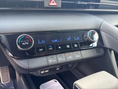 2026 Hyundai Elantra - Photo 13