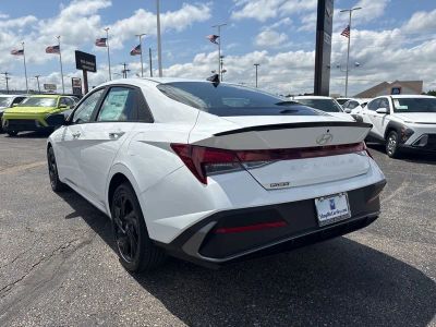 2026 Hyundai Elantra - Photo 4
