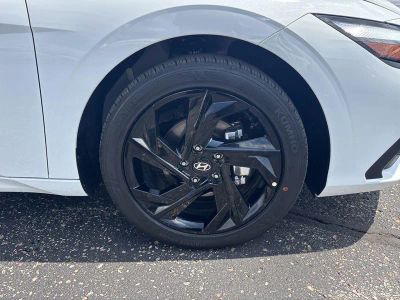 2026 Hyundai Elantra - Photo 41