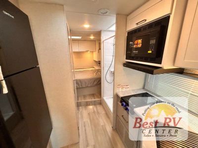 2026 Thor Motor Coach Four Winds - Photo 33