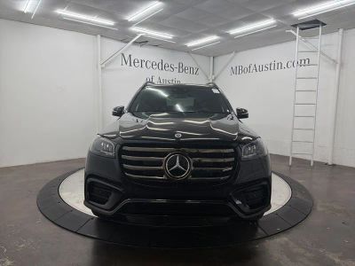 2026 Mercedes-Benz GLS - Photo 2