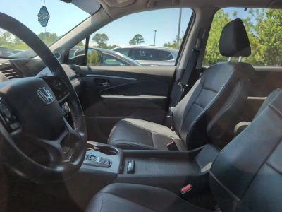 2022 Honda Pilot - Photo 2