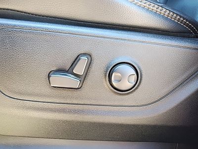 2023 RAM 1500 — photo 13 view