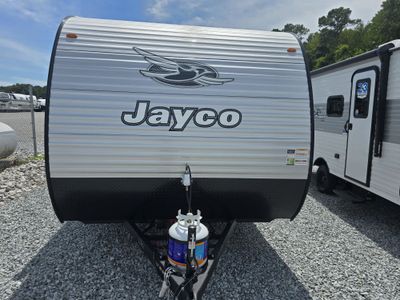 2026 Jayco Jay Flight SLX - Photo 3