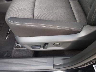 2025 Nissan Rogue - Photo 19