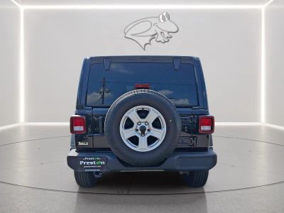 2022 Jeep Wrangler — interior view