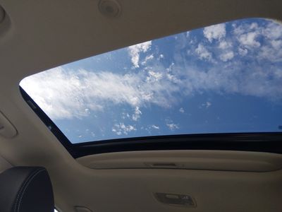 2025 Hyundai Venue — photo 18 view