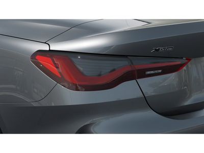 2026 BMW 4 Series — photo 8 view