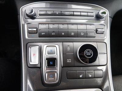 2023 Hyundai Santa Fe — photo 18 view