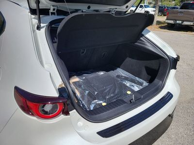 2026 Mazda Mazda3 - Photo 13
