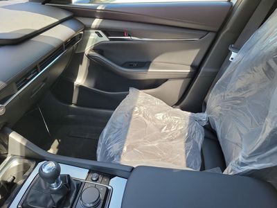 2026 Mazda Mazda3 - Photo 37
