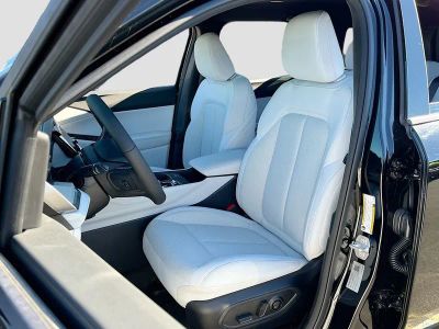2026 Jeep Cherokee — photo 17 view