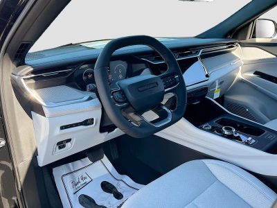 2026 Jeep Cherokee — photo 9 view