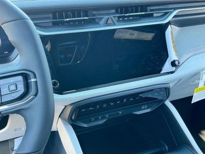 2026 Jeep Cherokee — photo 13 view