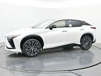 2026 Lexus RZ - Photo 2
