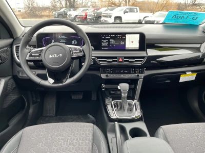 2026 Kia Seltos - Photo 12