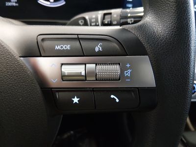 2025 Hyundai Kona - Photo 25