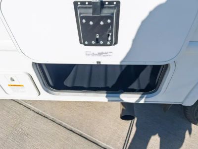 2027 Thor Motor Coach CHATEAU — photo 22 view