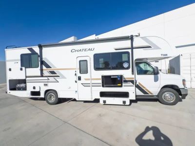 2027 Thor Motor Coach CHATEAU — photo 20 view